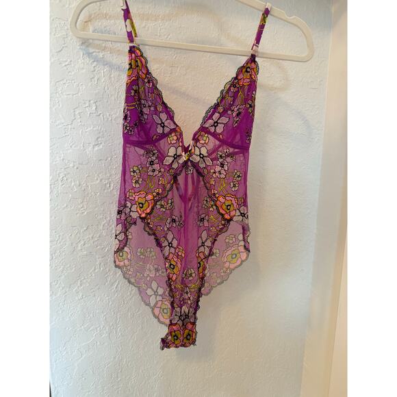 Savage X Fenty Mod Poppy Lace Teddy - Picture 4 of 5